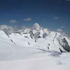 Verortung via Georeferenzierung der Kamera: Aufgenommen in der Nähe von Visp, Schweiz in 4200 Meter